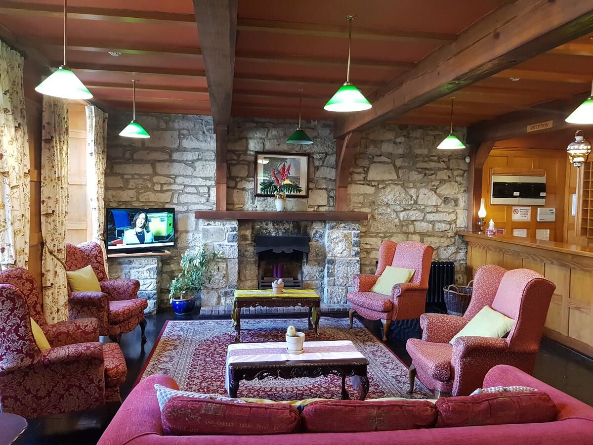 Отель Imperial Hotel Lodge Лисдунварна-13