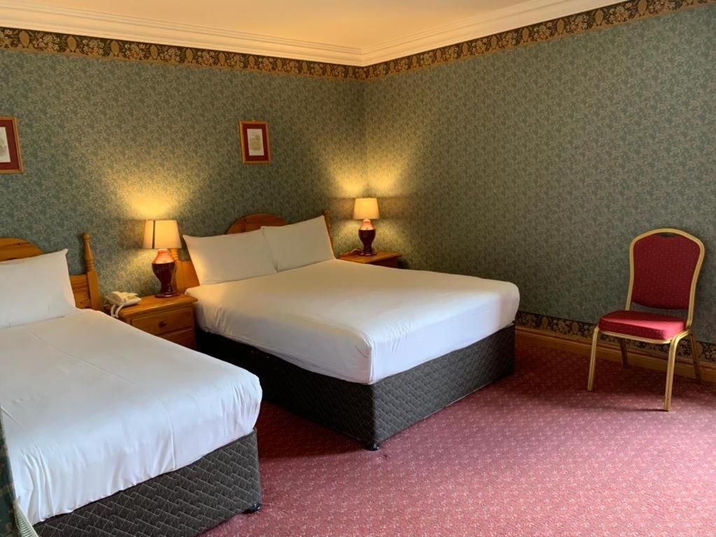Отель Imperial Hotel Lodge Лисдунварна-49