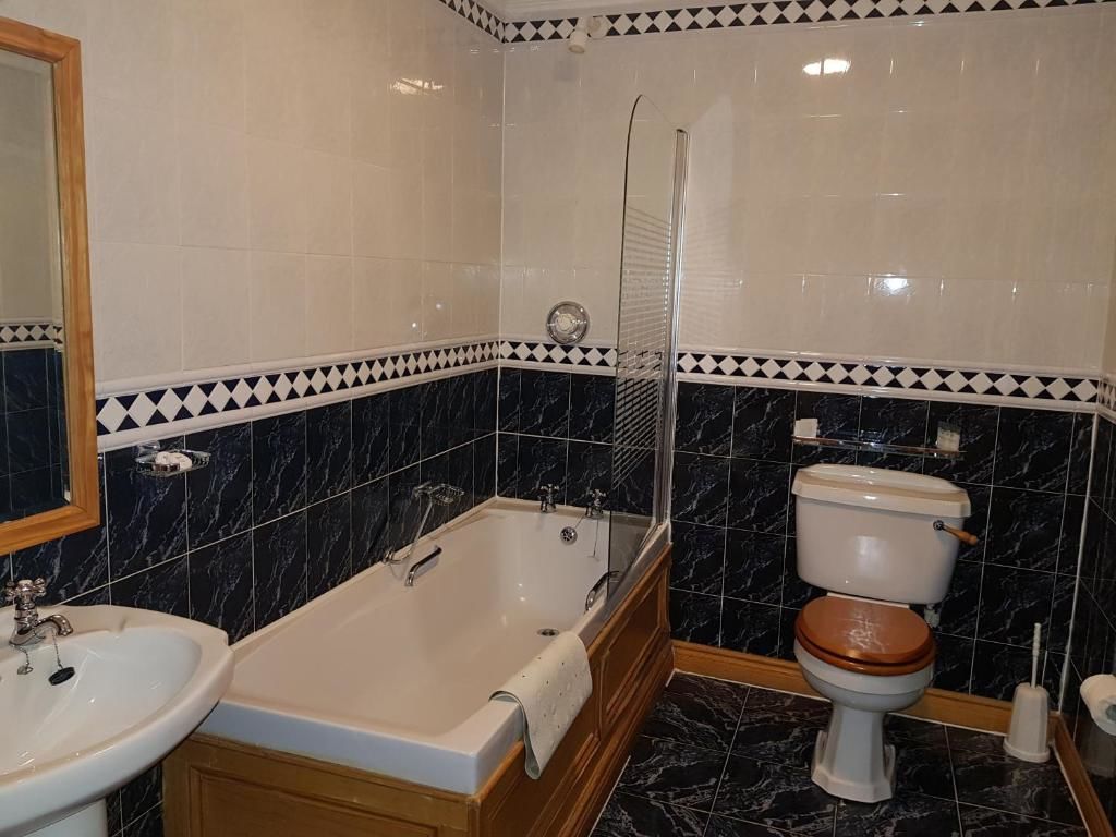 Отель Imperial Hotel Lodge Лисдунварна-66
