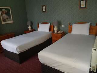 Отель Imperial Hotel Lodge Лисдунварна Двухместный номер с 1 кроватью или 2 отдельными кроватями - В дополнительном здании-18