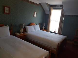 Отель Imperial Hotel Lodge Лисдунварна Двухместный номер с 1 кроватью или 2 отдельными кроватями - В дополнительном здании-38