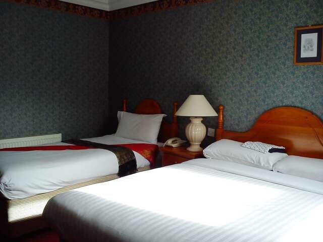 Отель Imperial Hotel Lodge Лисдунварна-27